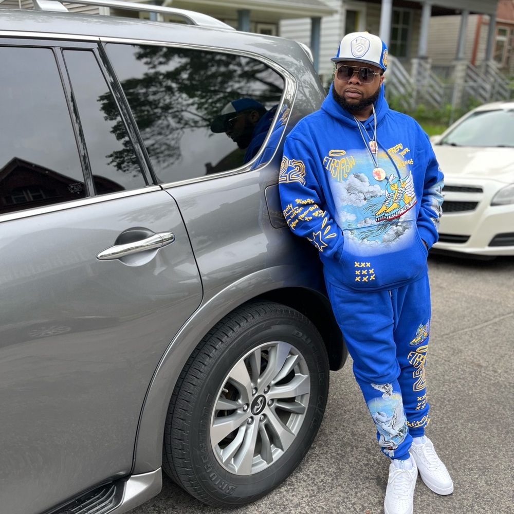 Blue Frost Original jogging set. Lining is made of Persia material, comfortable